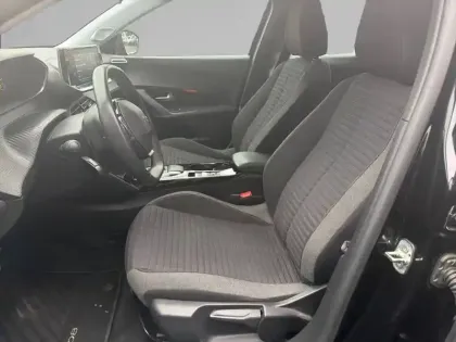Photo 10 Peugeot 2008  Electrique 136 ch