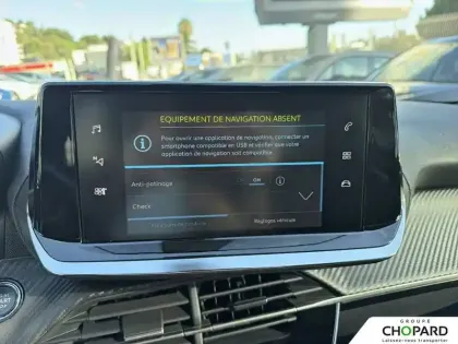 Photo 12 Peugeot 2008  Electrique 136 ch