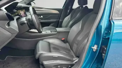 Photo 12 Peugeot 408  PHEV 225 e-EAT8