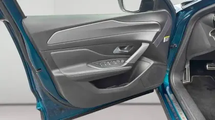 Photo 19 Peugeot 408  PHEV 225 e-EAT8