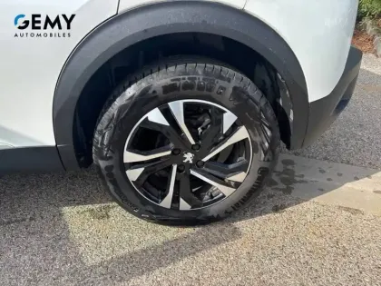 Photo 10 Peugeot 2008  PureTech 130 S&S EAT8