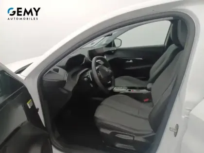 Photo 8 Peugeot 208  Hybrid 100 e-DCS6