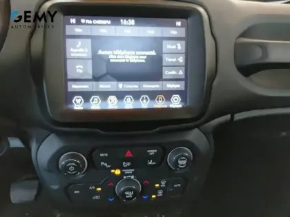 Photo 12 Jeep Renegade  1.5 Turbo T4 130 ch BVR7 e-Hybrid
