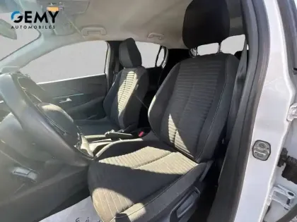 Photo 8 Peugeot 208  PureTech 75 S&S BVM5
