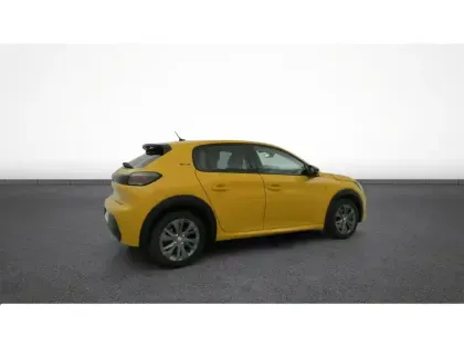 Photo 8 Peugeot 208  Electrique 50 kWh 136ch