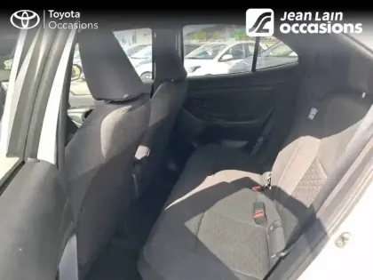 Photo 16 Toyota Yaris  Cross Hybride 116h AWD-i