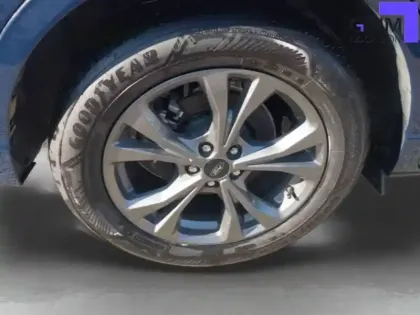 Photo 15 Ford Kuga  2.5 Duratec 190 ch FlexiFuel FHEV E85 Powershift