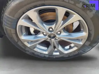 Photo 12 Ford Kuga  2.5 Duratec 190 ch FlexiFuel FHEV E85 Powershift