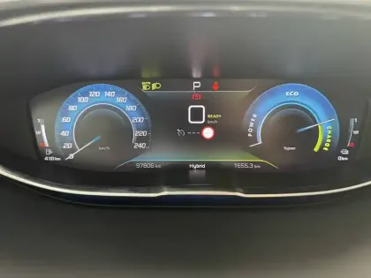 Photo 21 Peugeot 3008  Hybrid 225 e-EAT8