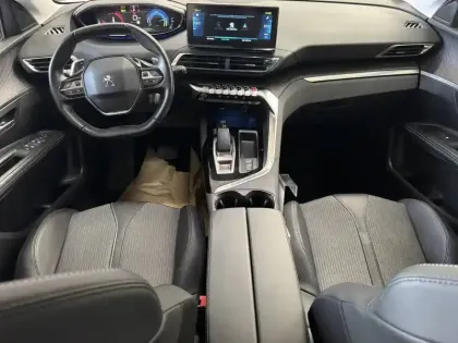 Photo 12 Peugeot 3008  Hybrid 225 e-EAT8