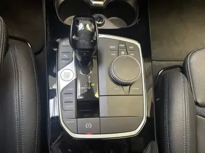 Photo 18 BMW Serie 1 118i 140 ch DKG7