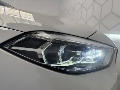 Photo 15 BMW Serie 1 118i 140 ch DKG7