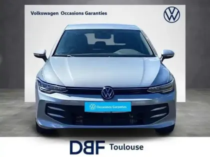 Photo 6 Volkswagen Golf 1.5 eHybrid 204 DSG6 VW Edition