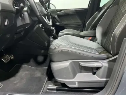 Photo 9 Volkswagen Tiguan 2.0 TDI 150ch DSG7 R-Line