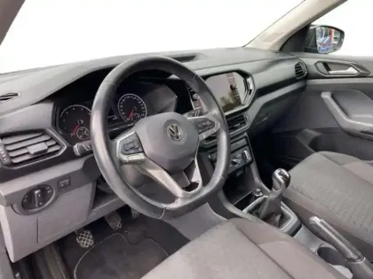 Photo 8 Volkswagen T-cross 1.0 TSI 95 Start/Stop BVM5 Lounge