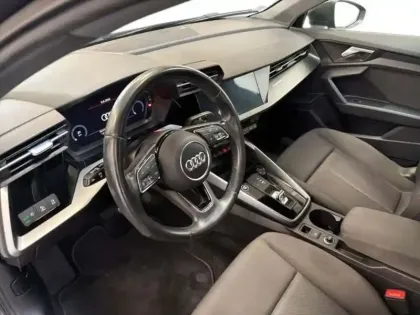 Photo 8 Audi A3 35 TFSI Mild Hybrid 150 S tronic 7 S line