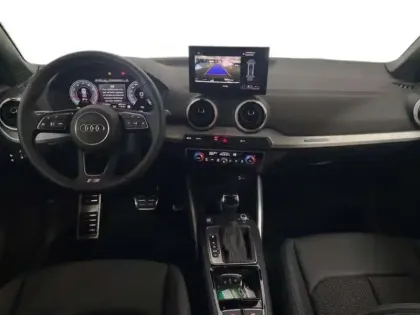 Photo 17 Audi Q2 35 TFSI 150 S tronic 7 S line