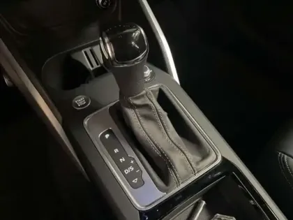 Photo 19 Audi Q2 35 TFSI 150 S tronic 7 S line