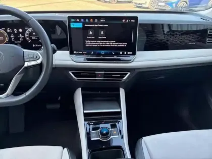 Photo 8 Volkswagen Tiguan 1.5 eHybrid 204ch DSG6 Elegance