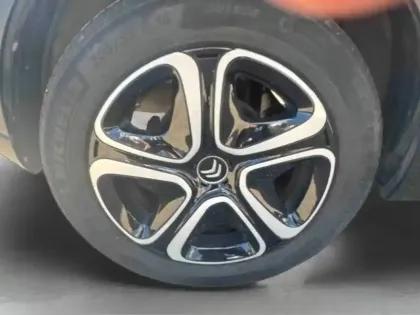 Photo 9 Citroën C3  1.2 PureTech 110ch S&S Shine EAT6