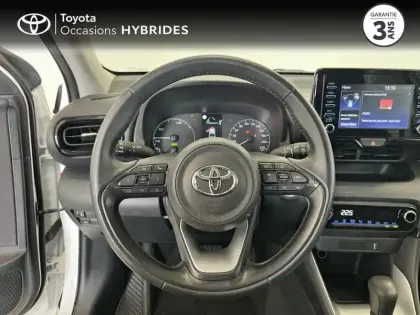 Photo 8 Toyota Yaris  116h Dynamic 5p MY22