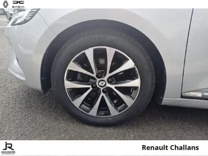 Photo 7 Renault Clio  1.6 E-Tech hybride 140ch Intens -21N