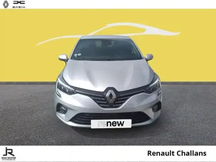 Photo 8 Renault Clio  1.6 E-Tech hybride 140ch Intens -21N