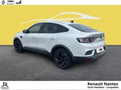 Photo 6 Renault Arkana  1.6 E-Tech 145ch full hybrid esprit Alpine - Système Bose