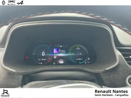 Photo 11 Renault Arkana  1.6 E-Tech 145ch full hybrid esprit Alpine - Système Bose