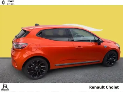 Photo 12 Renault Clio  1.6 E-Tech 145ch full hybrid esprit Alpine - 24