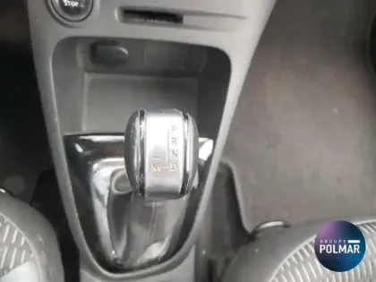 Photo 13 Renault Captur  1.2 TCe 120ch Stop&Start energy Intens EDC Euro6 2016