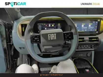 Photo 12 Fiat Panda Grande  1.2 Hybrid Turbo 110ch La Prima eDCT6