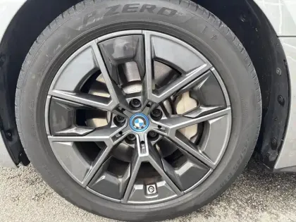 Photo 8 BMW I4  eDrive40 340ch Business Design