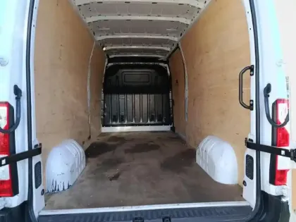 Photo 8 Renault Master  Fg F3500 L3H2 2.3 Blue dCi 135ch Confort Euro6