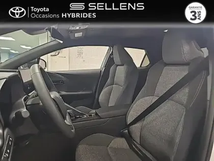 Photo 10 Toyota C-HR  1.8 Hybride 140ch Graphic MY26