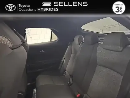 Photo 11 Toyota C-HR  1.8 Hybride 140ch Graphic MY26