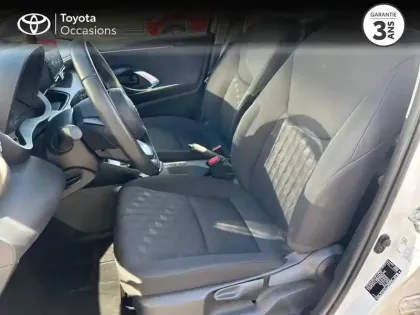 Photo 10 Toyota Yaris  120 VVT-i Dynamic Business 5p MC24