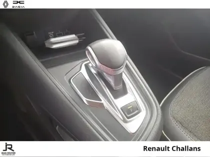 Photo 5 Renault Captur  1.6 E-Tech hybride 145ch Intens -21