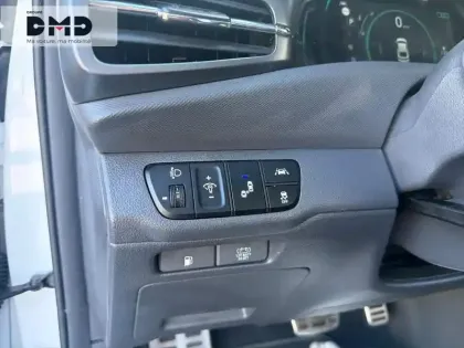 Photo 14 Hyundai Ioniq  Hybrid 141ch Executive