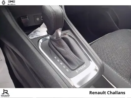 Photo 5 Renault Captur  1.6 E-Tech hybride 145ch Techno