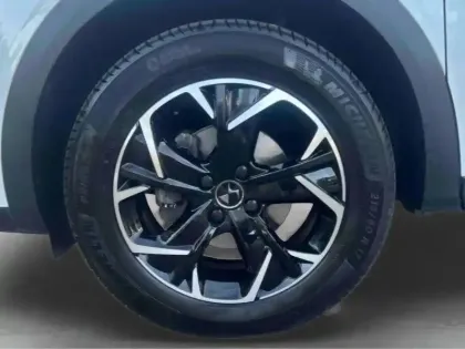 Photo 9 DS DS 3  Crossback PureTech 130ch Connected Chic Automatique