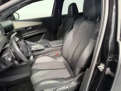 Photo 8 Peugeot 3008  1.2 130 GT EAT8 / Gps / Caméra