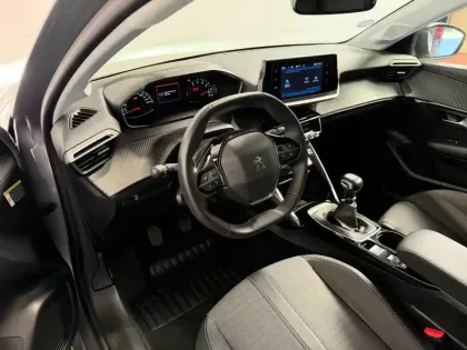 Photo 7 Peugeot 208  1.2 PureTech 100ch S&S Allure