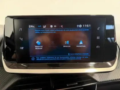 Photo 12 Peugeot 208  1.2 PureTech 100ch S&S Allure