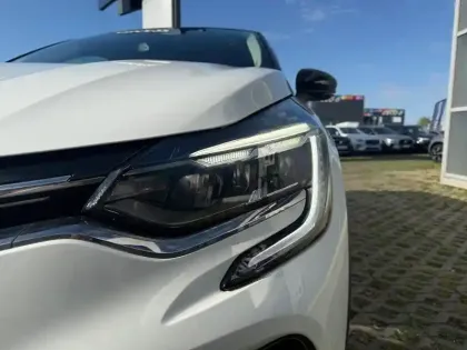 Photo 12 Renault Captur  1.3 TCe 130ch FAP Initiale Paris EDC