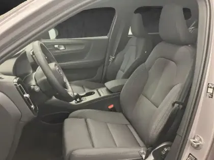 Photo 23 Volvo Ex40  Single Extended Range 252ch Plus