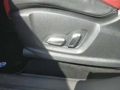 Photo 13 Mg EHS  1.5T GDI 258ch PHEV Luxury