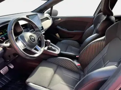Photo 13 Renault Clio  1.6 E-Tech 145ch full hybrid esprit Alpine