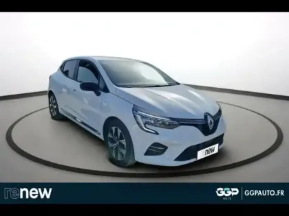 Photo 7 Renault Clio  1.6 E-Tech hybride 145ch Evolution