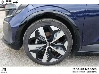 Photo 8 Renault Megane  E-Tech Electric EV60 220ch Techno optimum charge